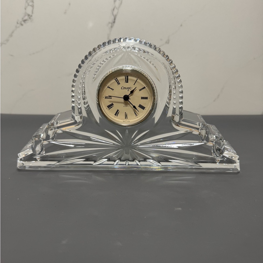 Crystal Mantel Clock - Elegant Clear Design